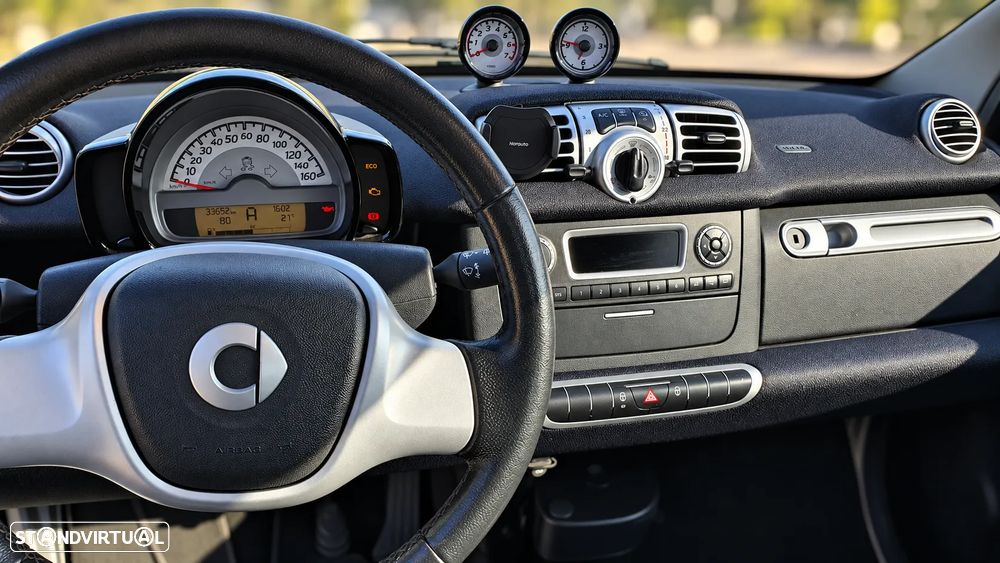 Smart ForTwo Coupé 1.0 mhd Passion 71 - 17