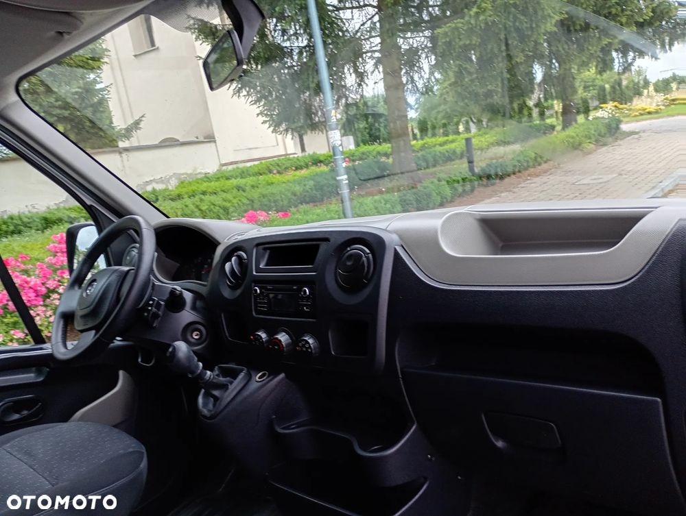 Opel Movano - 27
