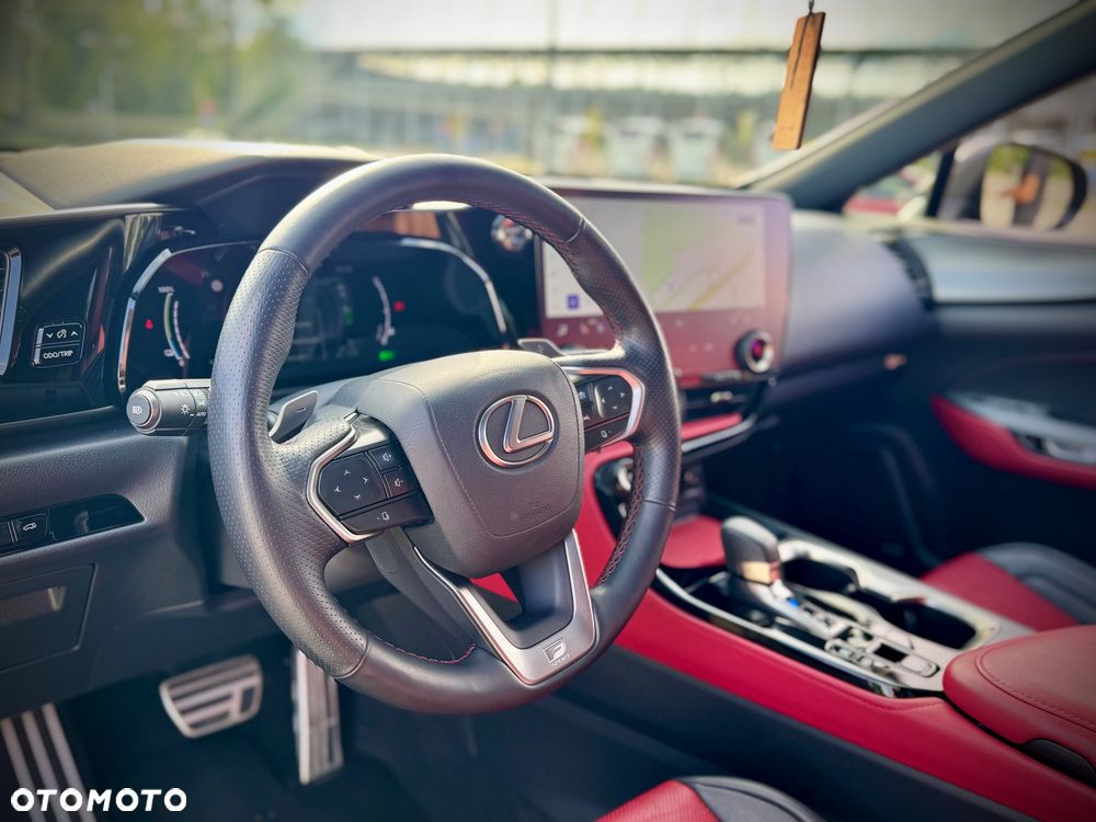 Lexus NX 450h+ F Sport AWD - 15