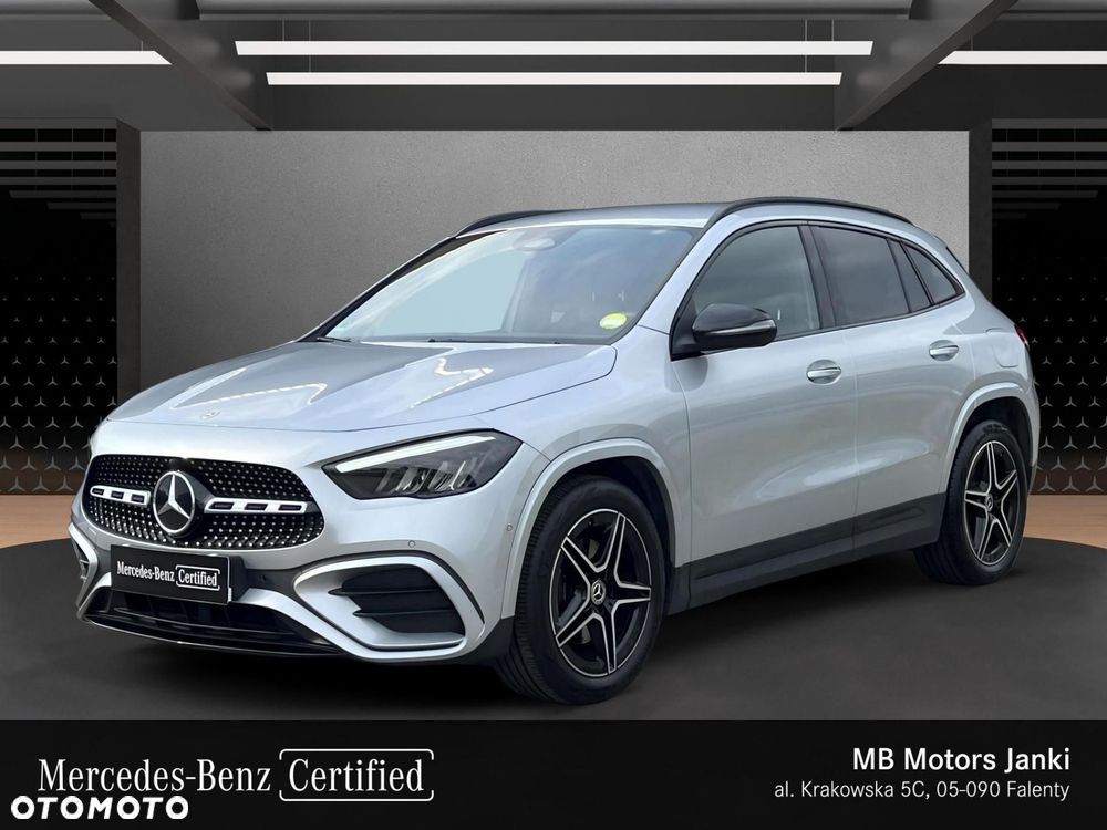 Mercedes-Benz GLA 200 AMG Line - 2