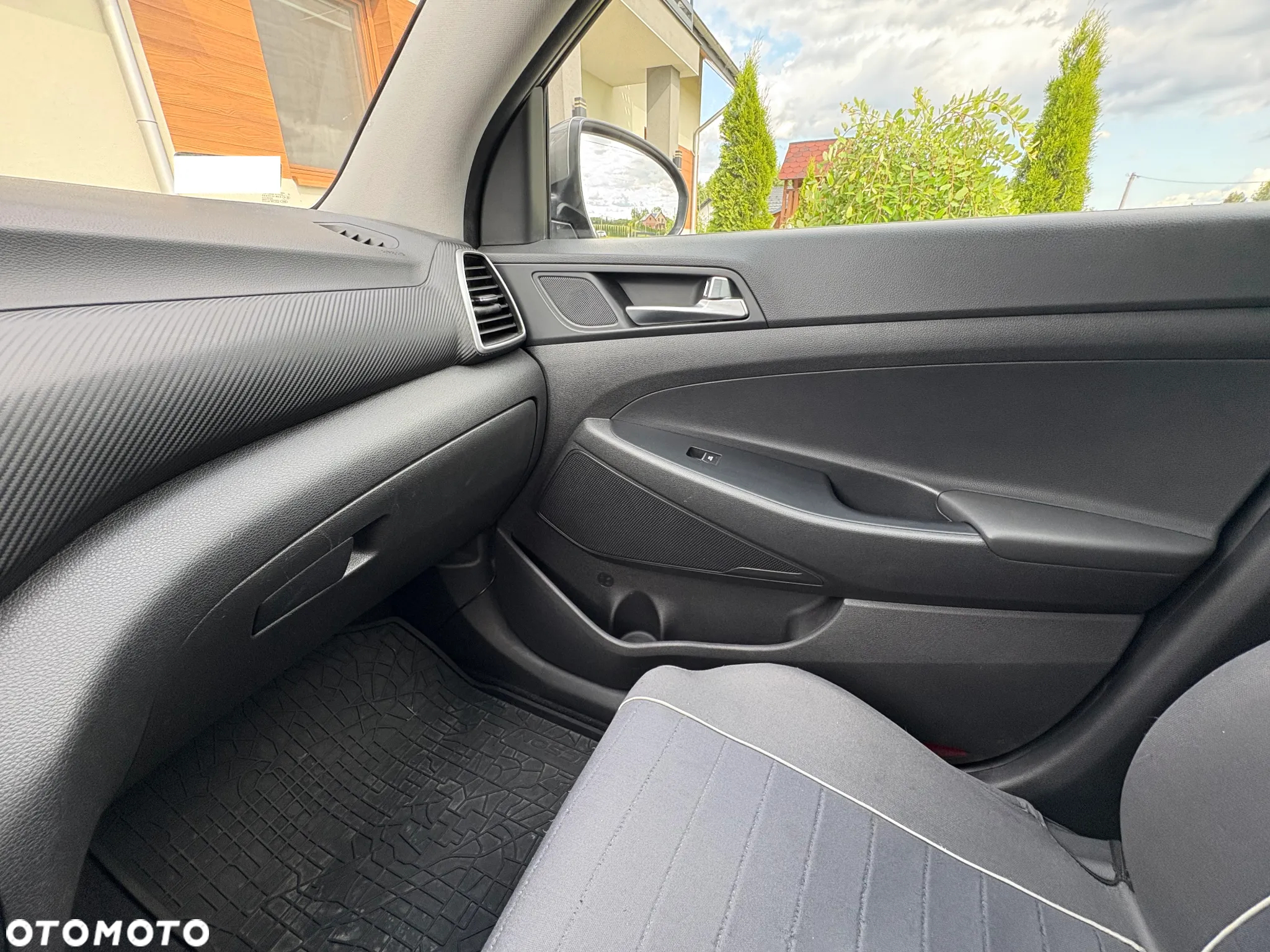 Hyundai Tucson 1.6 GDI BlueDrive Comfort 2WD - 4