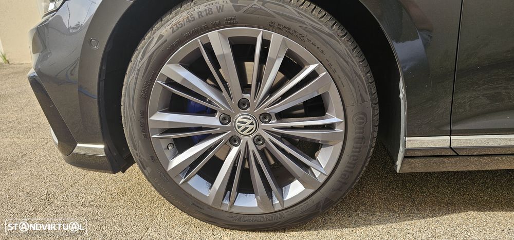 VW Passat Variant - 19