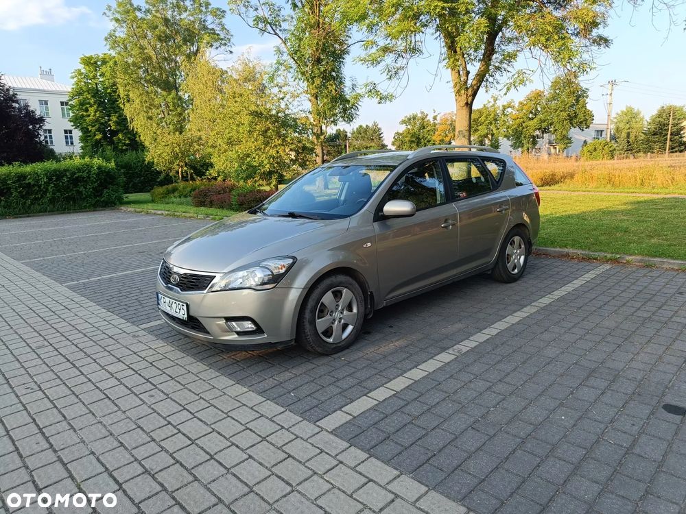 Kia Ceed 1.6 Crdi Comfort + - 8