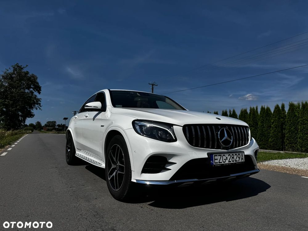 Mercedes-Benz GLC - 1