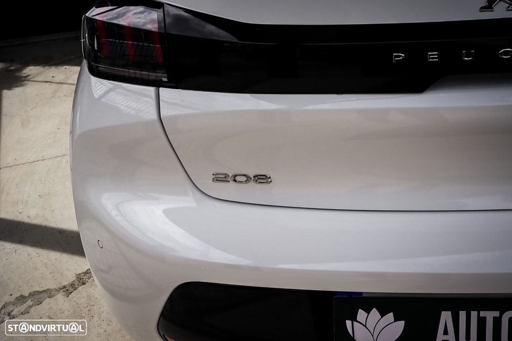 Peugeot 208 1.2 PureTech Allure - 11