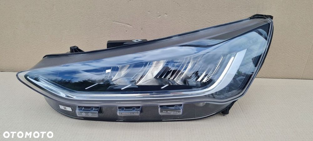 LAMPA FORD FOCUS MK4 LIFT LED LEWA PRZÓD - 1