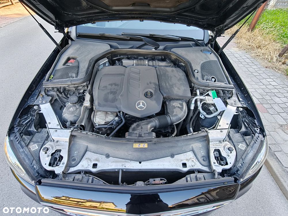 Mercedes-Benz Klasa E 220 d 4-Matic Avantgarde - 11
