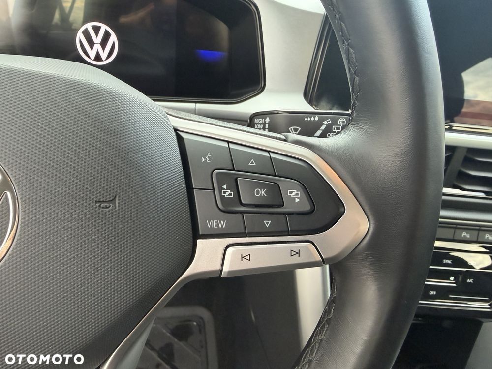 Volkswagen T-Roc 1.5 TSI Style - 25