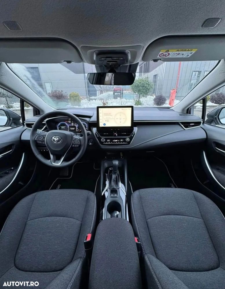 Toyota Corolla - 10