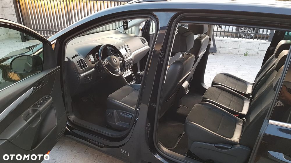 Volkswagen Sharan 2.0 TDI (BlueMotion Technology) Highline - 15