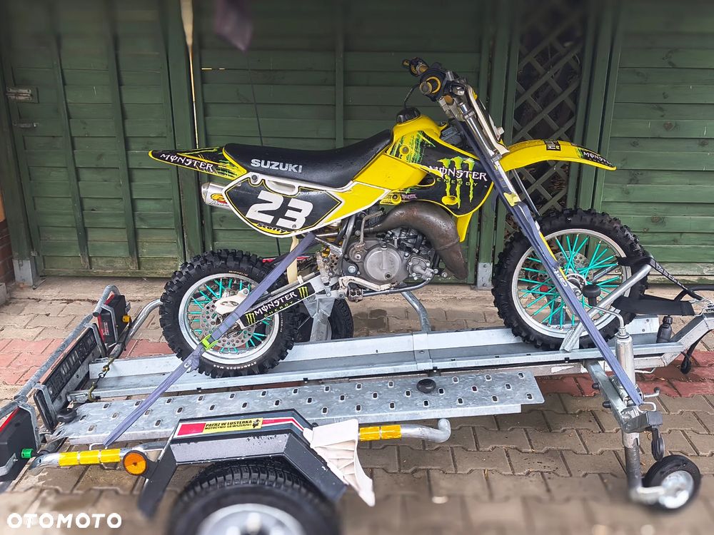 Suzuki RM - 13