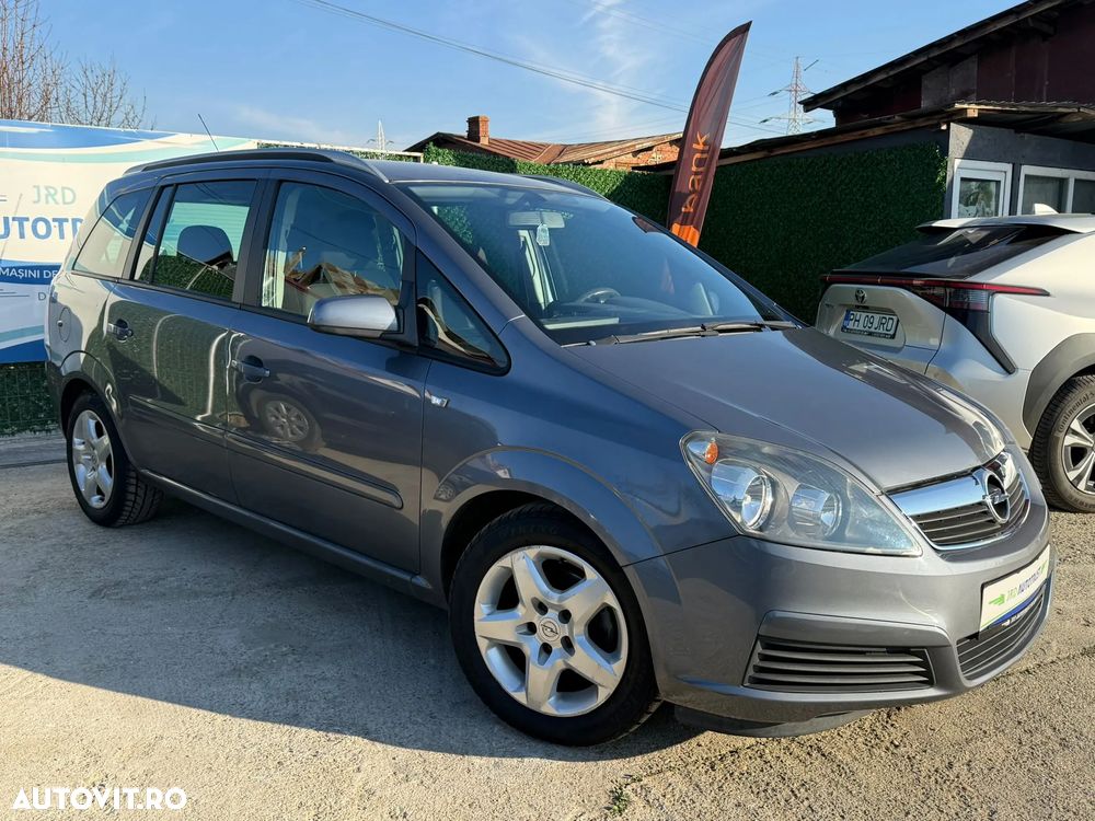 Opel Zafira 1.8 Family - 2