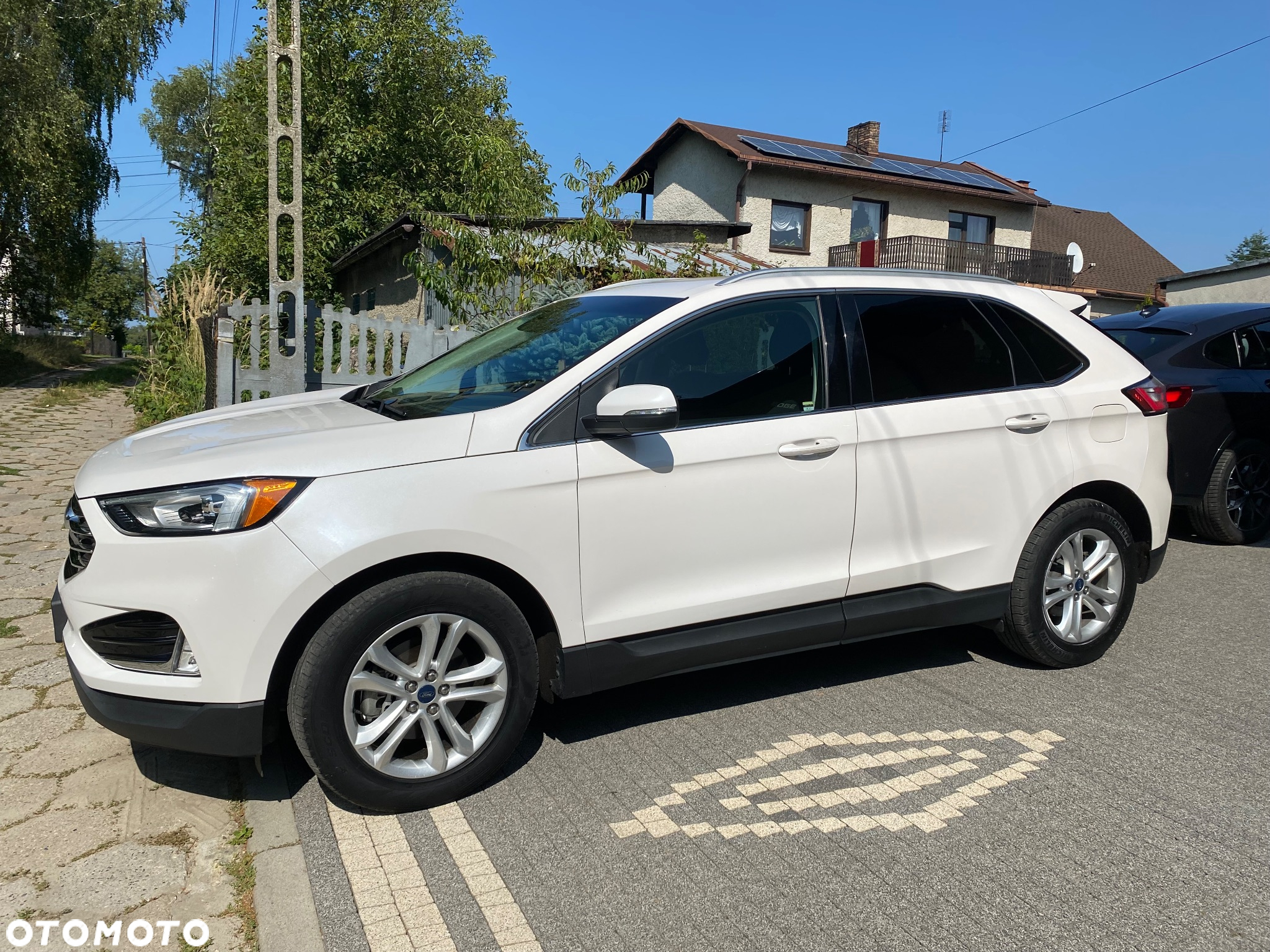Ford Edge - 3