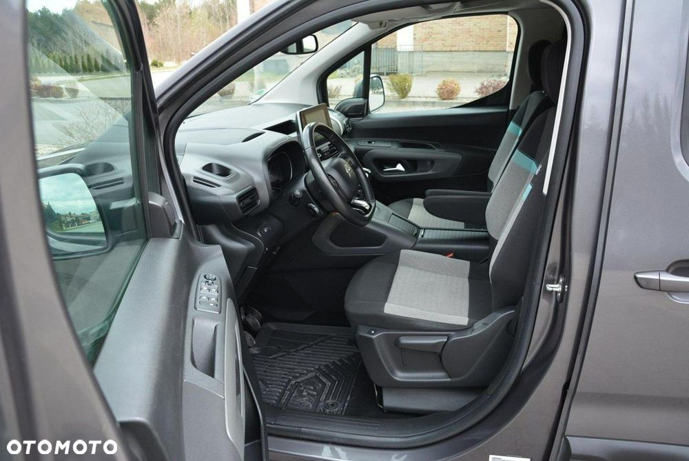 Citroën Berlingo M BlueHDi 130 SHINE - 21