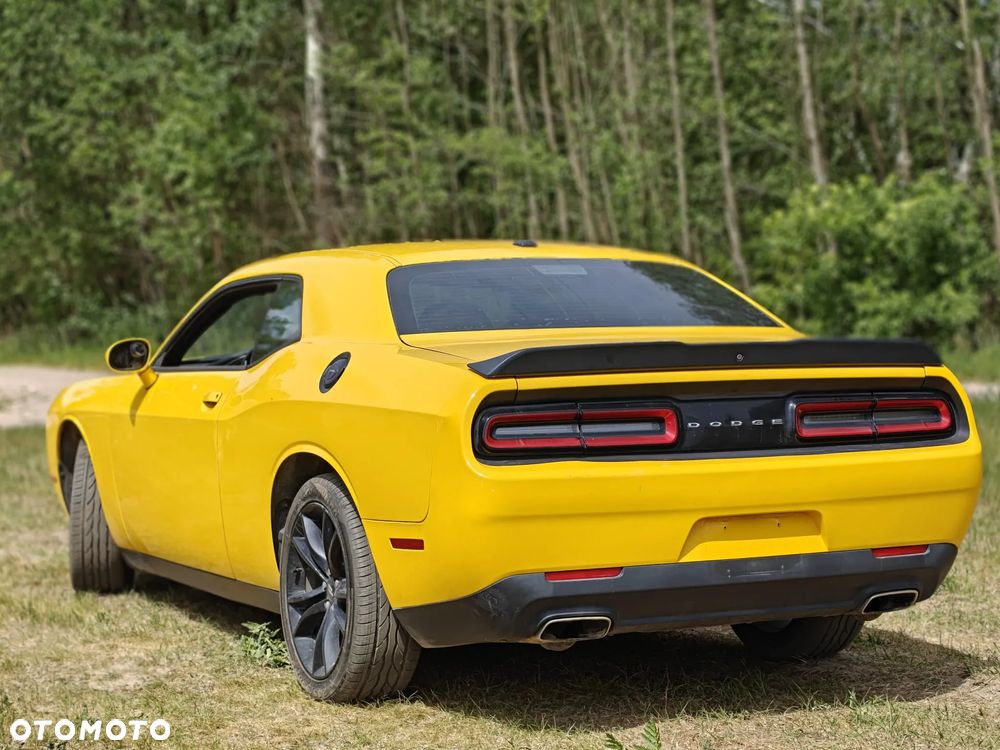 Dodge Challenger 3.6 SXT Plus - 1