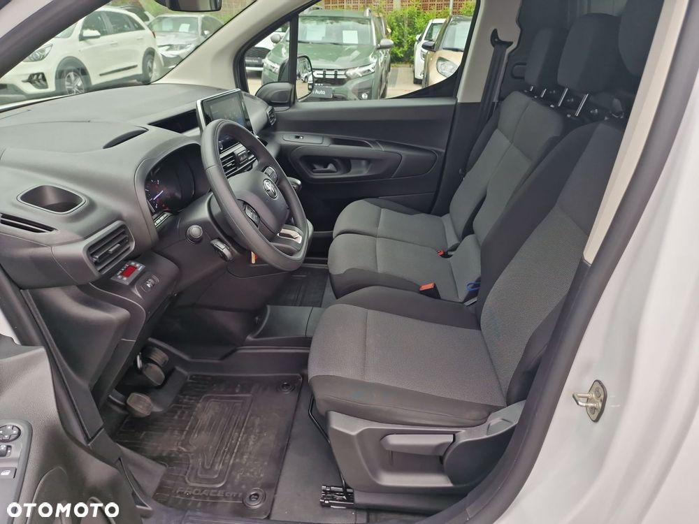 Toyota PROACE CITY - 21