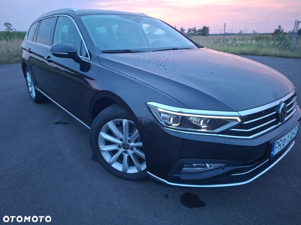 Volkswagen Passat 2.0 TDI EVO Elegance DSG - 20