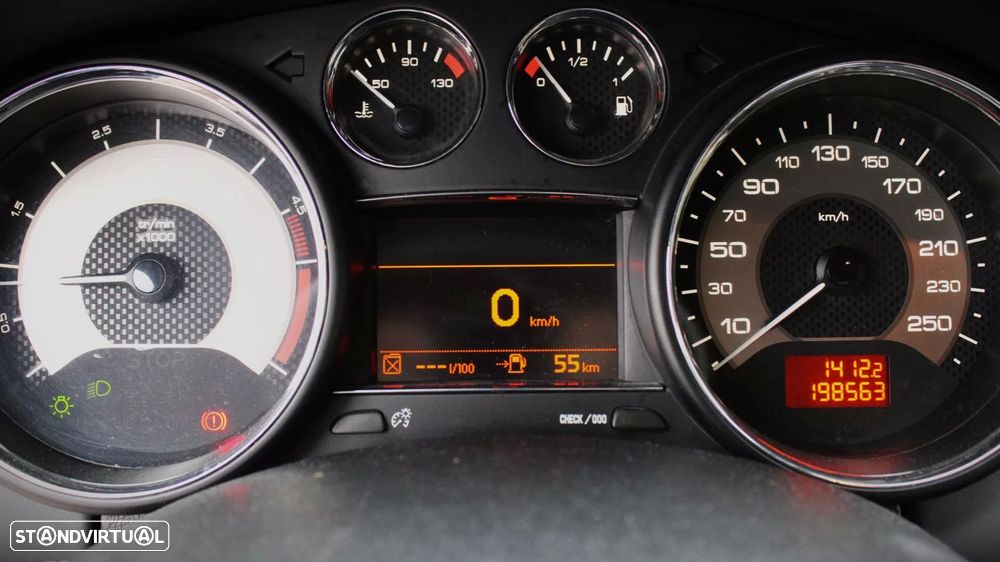 Peugeot RCZ 2.0 HDi - 8