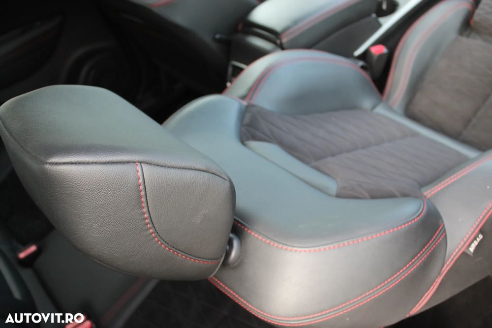 Renault Kadjar TCe EDC GPF Black Edition - 18