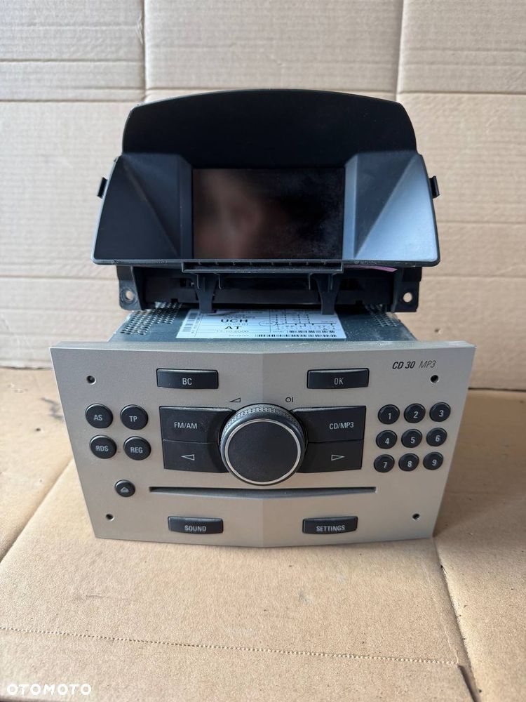 Radio CD30 wyświetlacz 13275077 GID klimatronic PIN AUX - 1