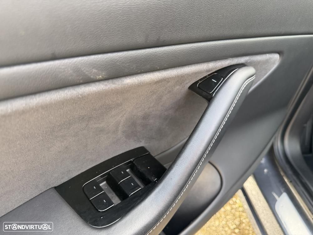 Tesla Model 3 Performance Dual Motor AWD - 19