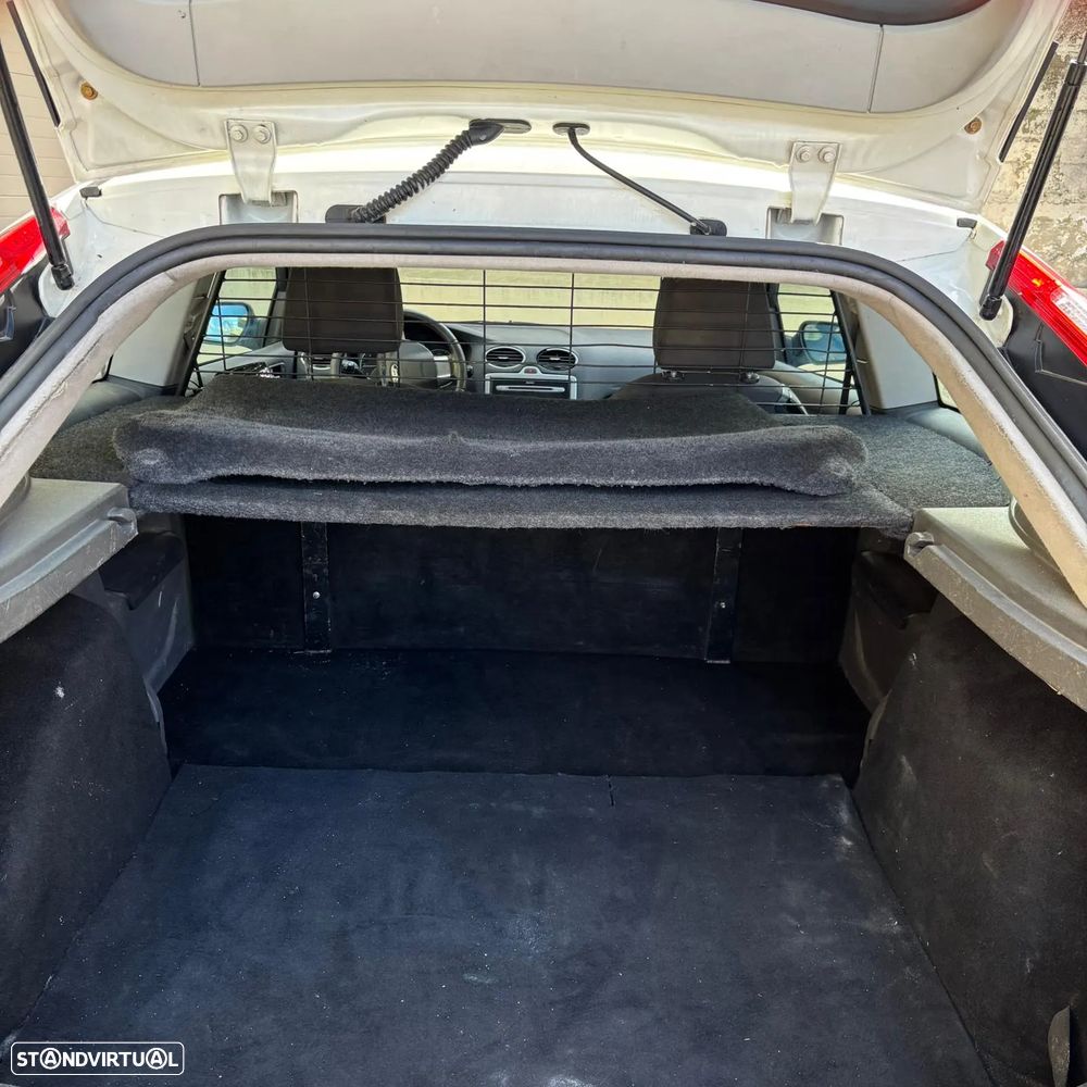 Ford Focus 1.6 TDCi Sport - 4