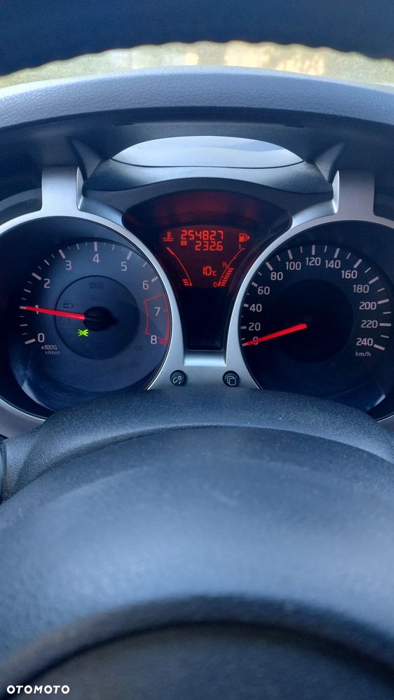 Nissan Juke 1.6 Tekna S&S - 11