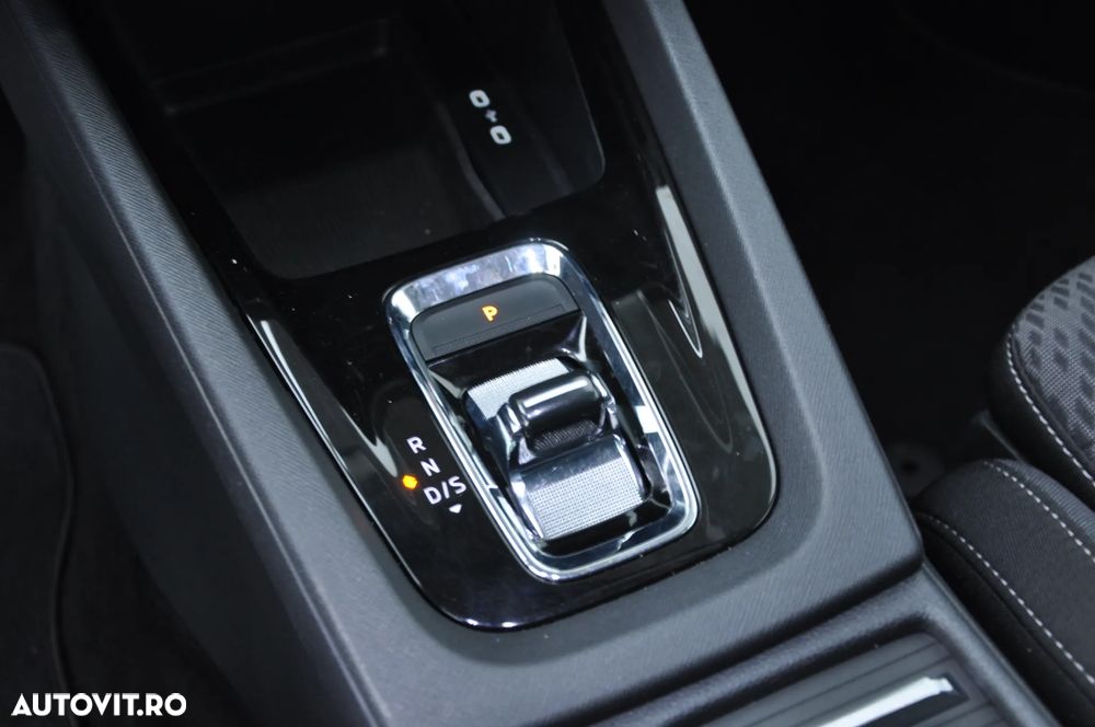 Skoda Octavia 1.5 TSI e-TEC DSG Clever - 28