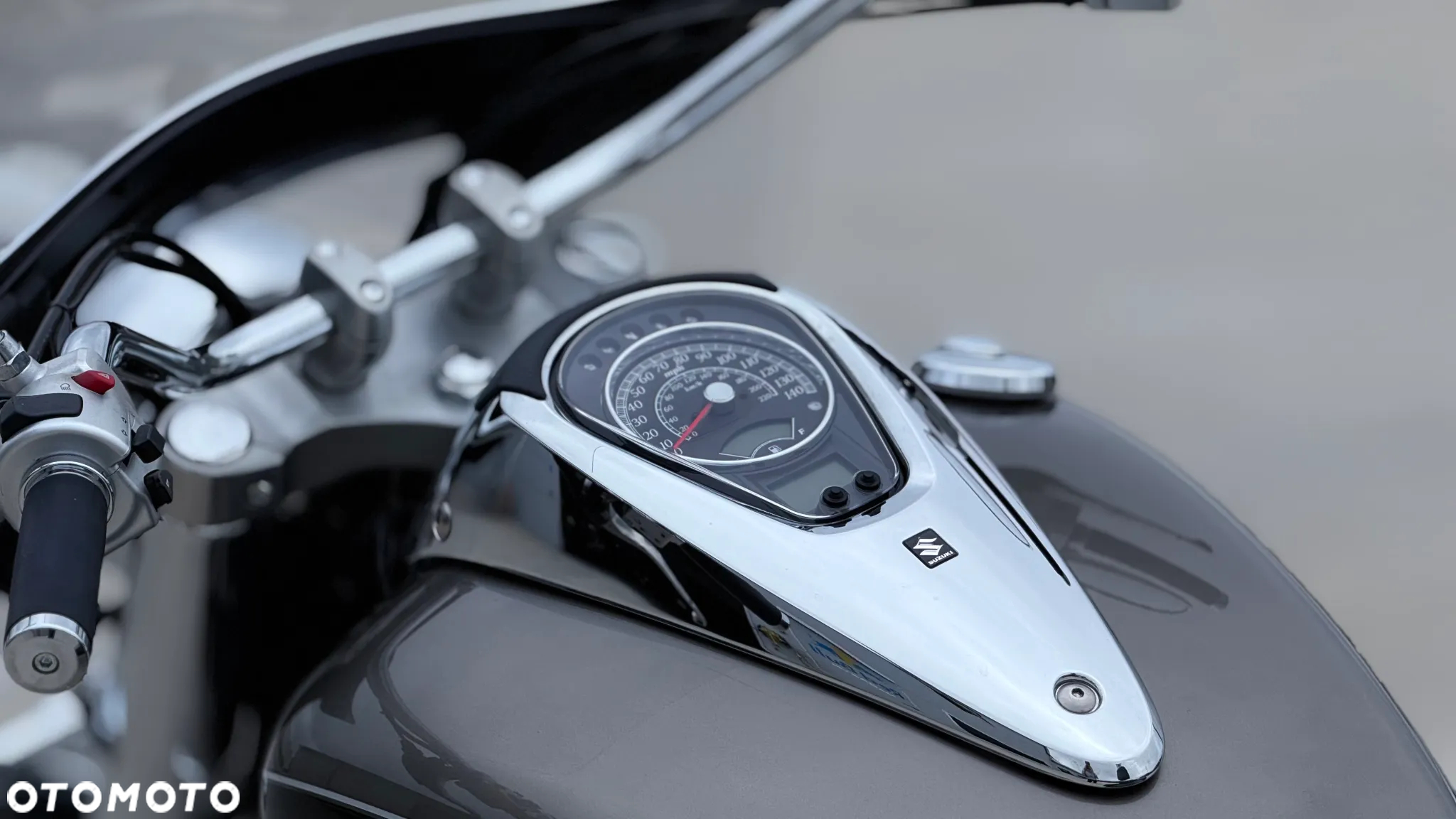 Suzuki VL 1500 Intruder LC - Boulevard C90 - 32