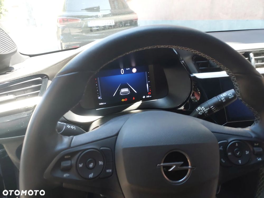 Opel Corsa 1.2 GS S&S - 9