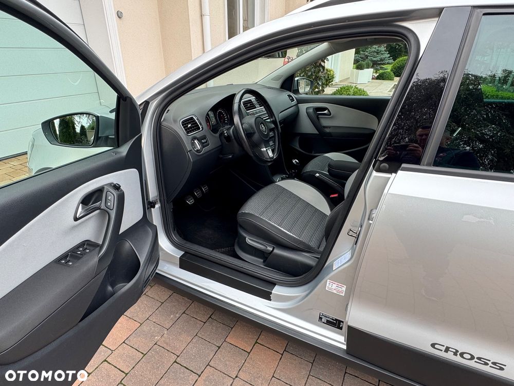 Volkswagen Polo Cross 1.2 TSI BMT - 22