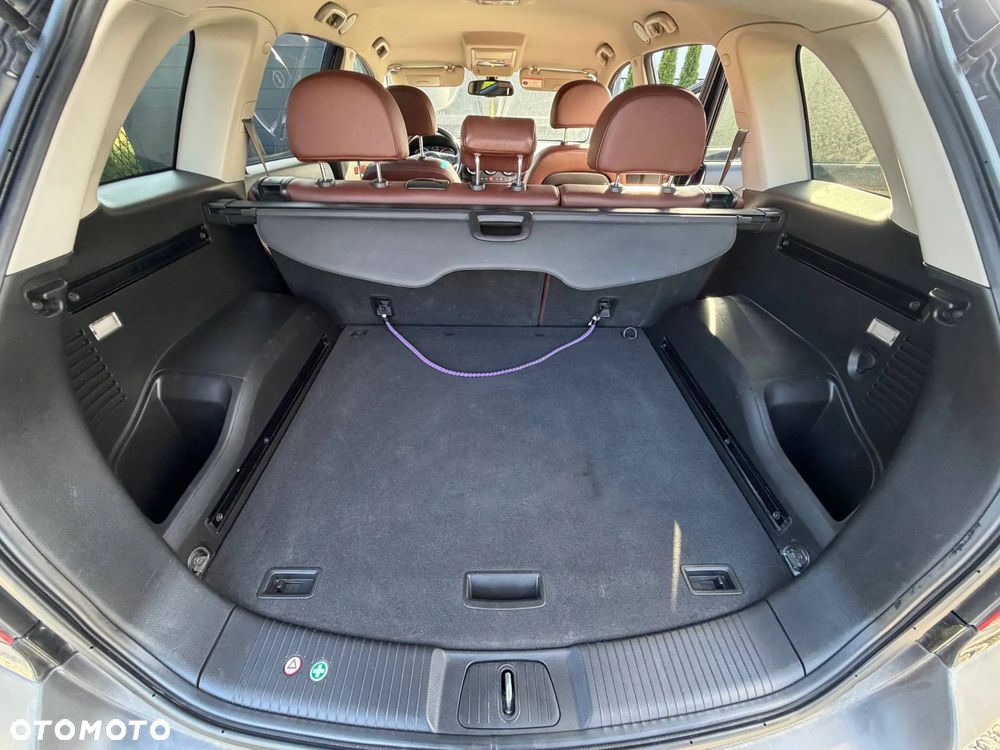 Opel Antara 2.2 CDTI Cosmo - 17