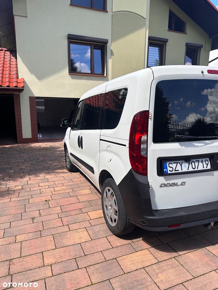 Fiat Doblo 1.4 16V Active - 4
