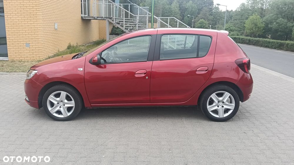 Dacia Sandero SCe 75 Essential - 4