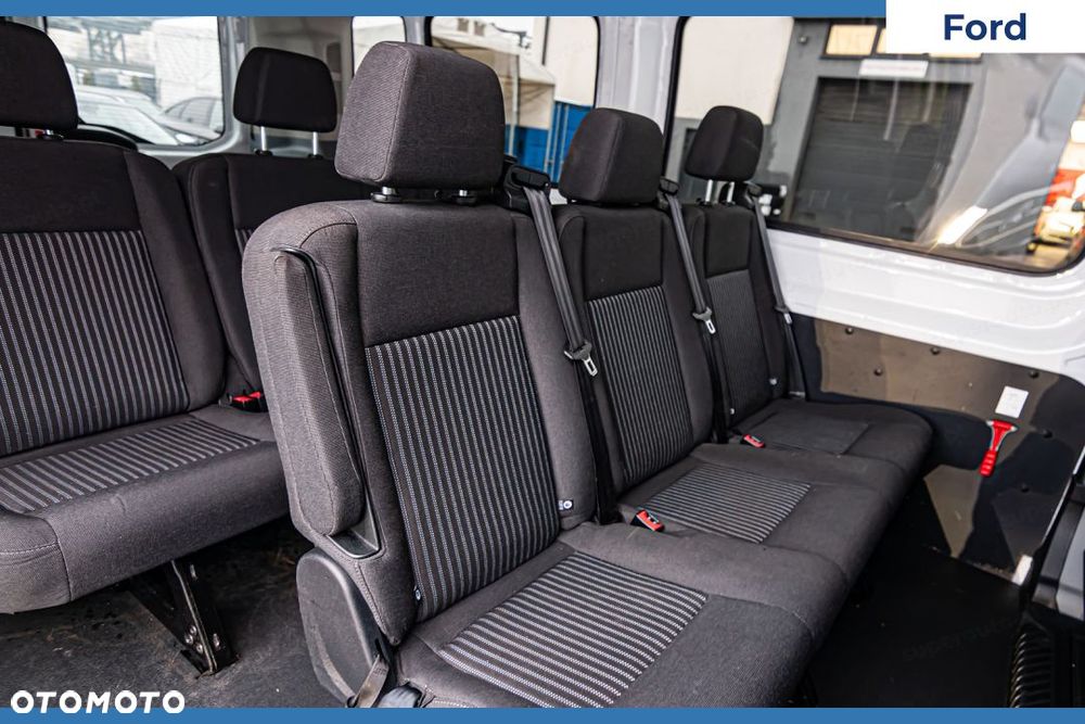 Ford Transit - 25