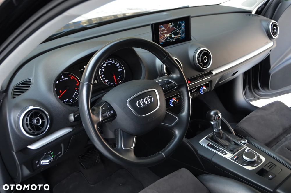 Audi A3 Sportback - 37