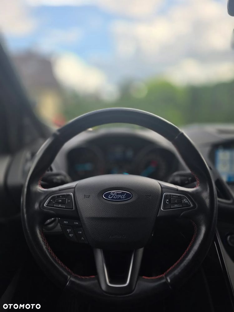 Ford Kuga 2.0 TDCi AWD ST-Line Black - 16