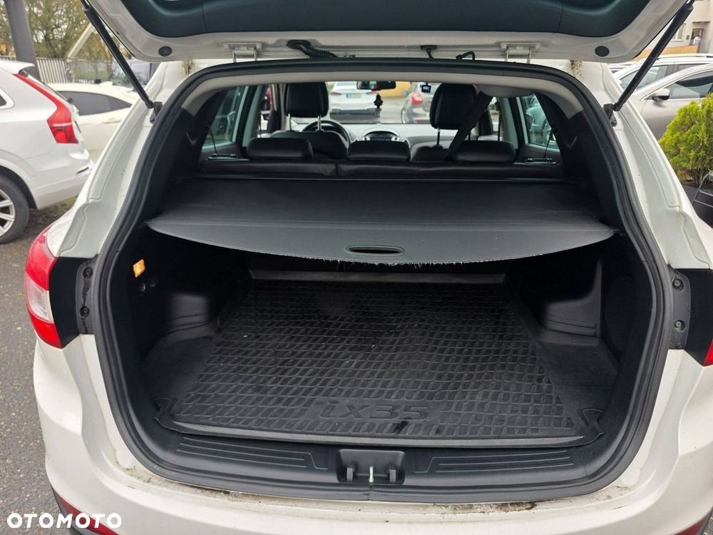 Hyundai ix35 2.0 CRDi Premium 2WD - 32