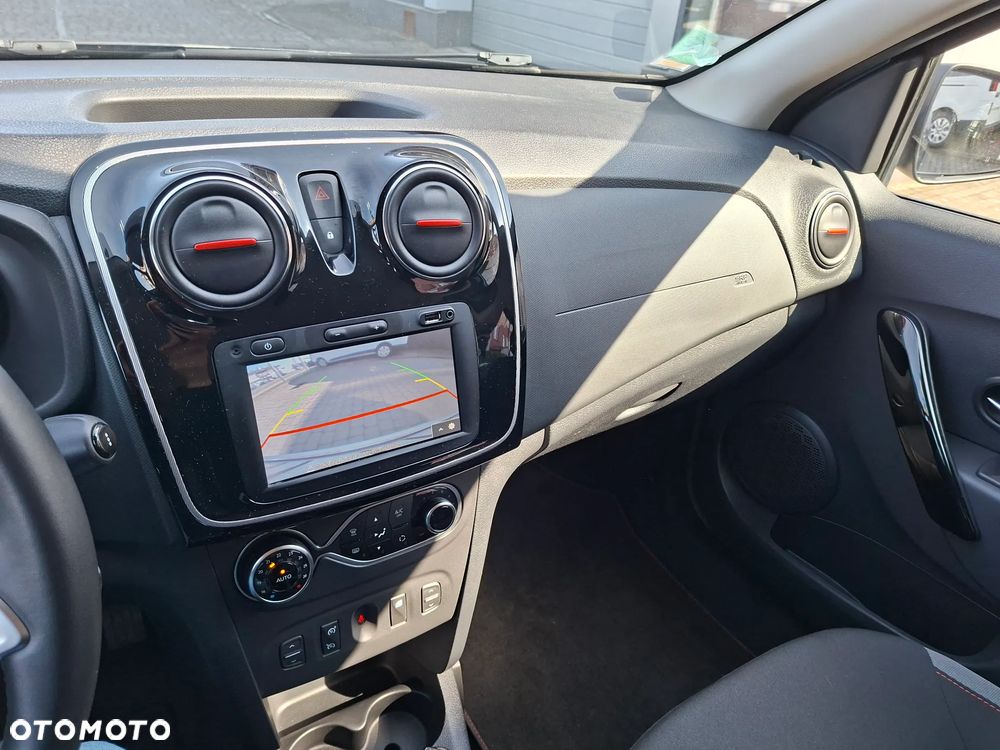 Dacia Sandero Stepway Blue dCi 95 Prestige - 11