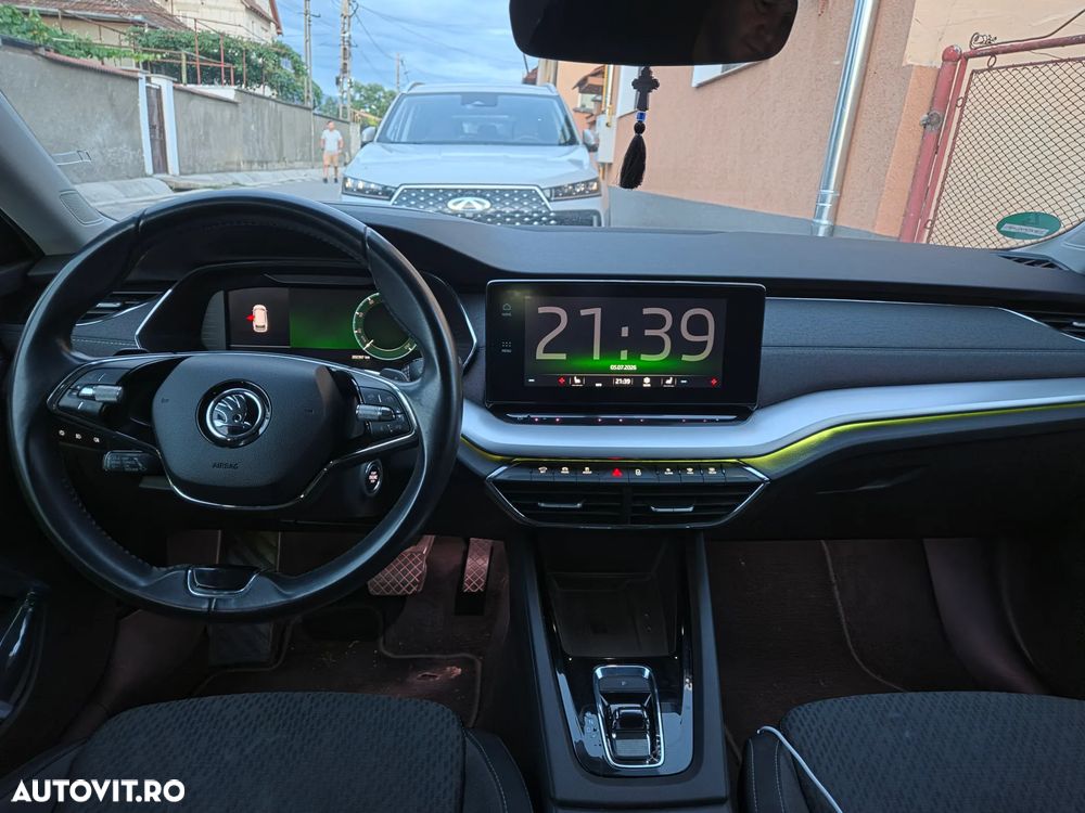 Skoda Octavia - 2