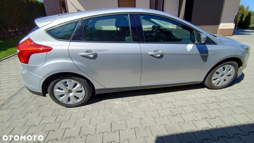 Ford Focus 1.6 Trend - 2