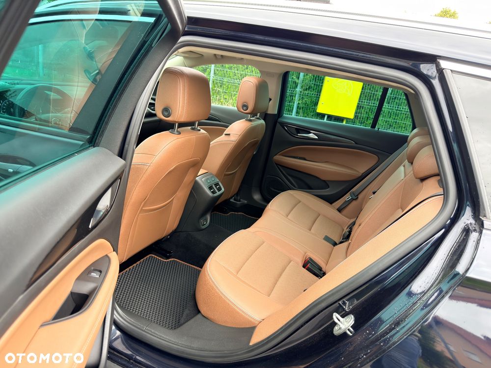 Opel Insignia 2.0 BiTurbo D 4x4 Automatik Exclusive - 22