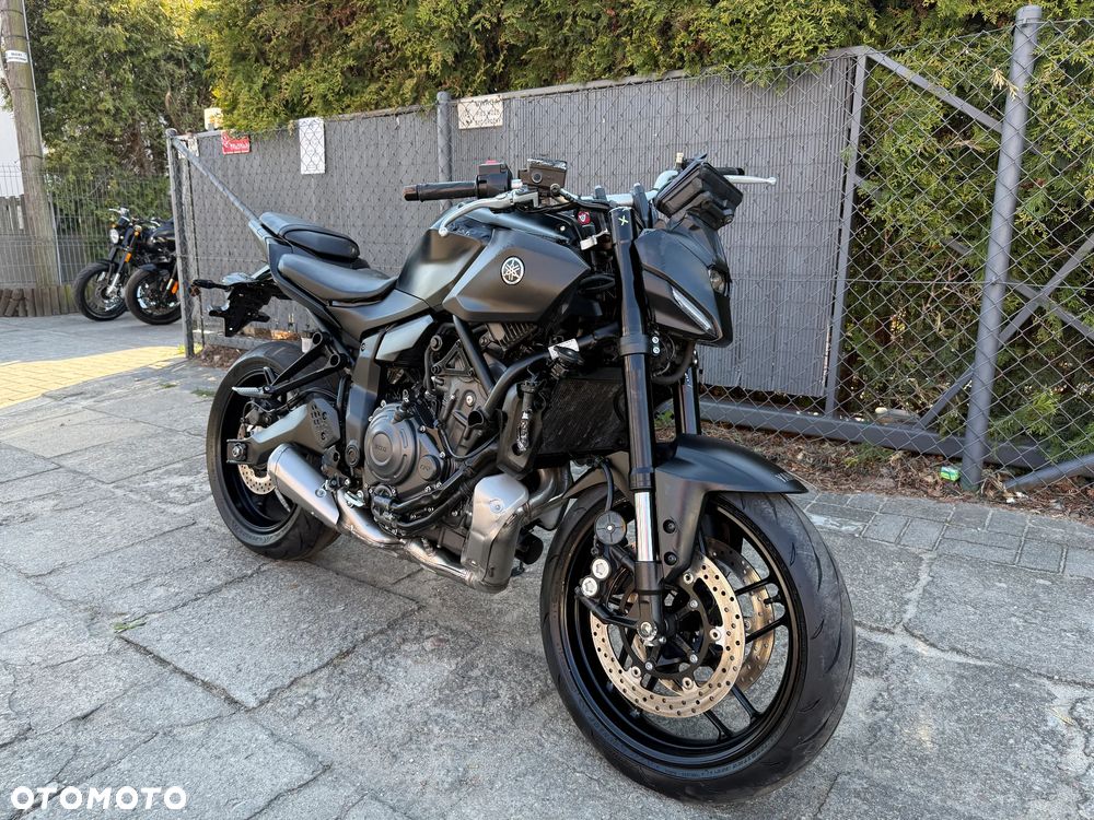 Yamaha MT - 30