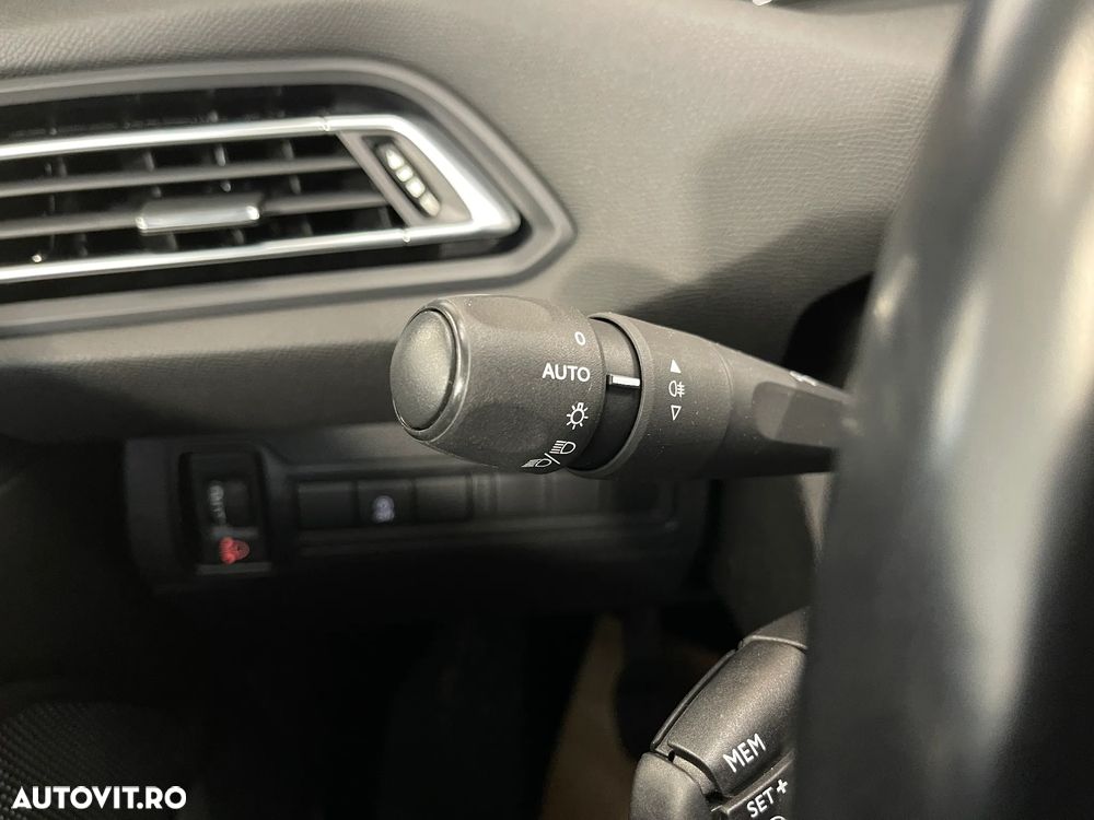 Peugeot 308 1.5 BlueHDi FAP STT Active Pack - 23