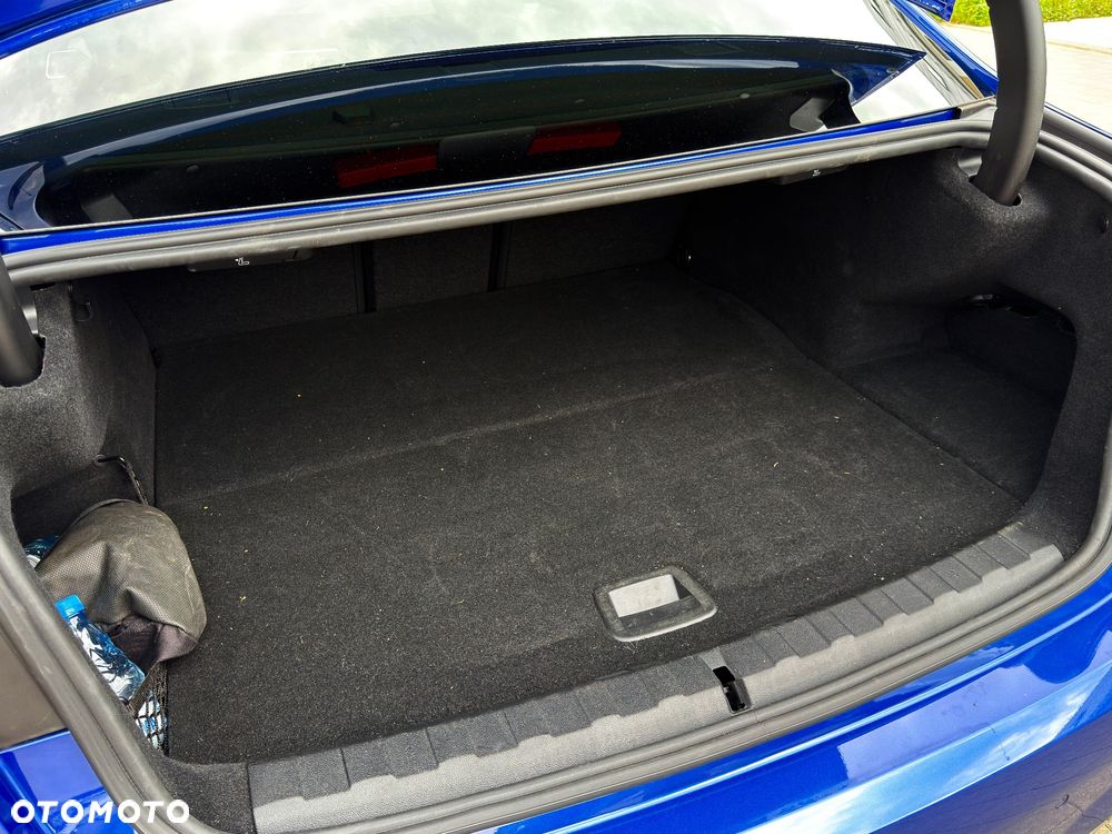 BMW Seria 3 320e M Sport sport - 17