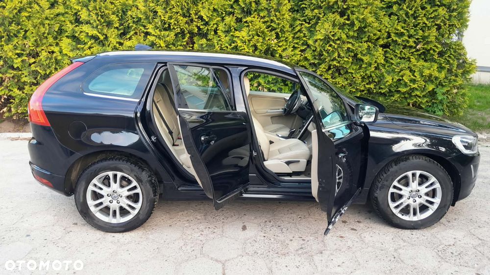 Volvo XC 60 D5 AWD Summum - 5