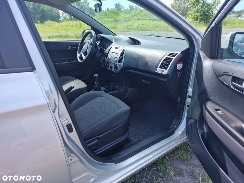 Hyundai i20 1.2 Edition Plus - 23