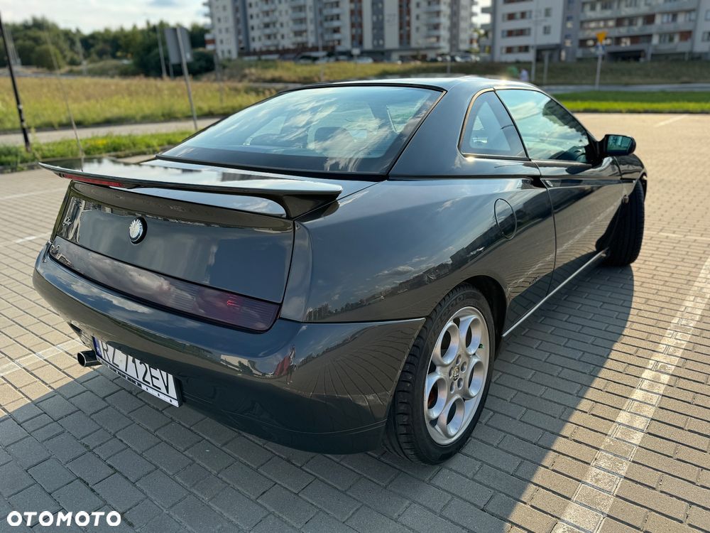 Alfa Romeo GTV 3.0 V6 - 7