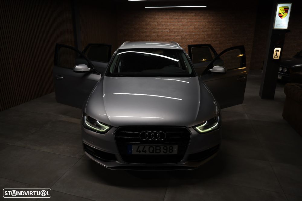 Audi A4 Avant 2.0 TDI Multitronic S-line - 22