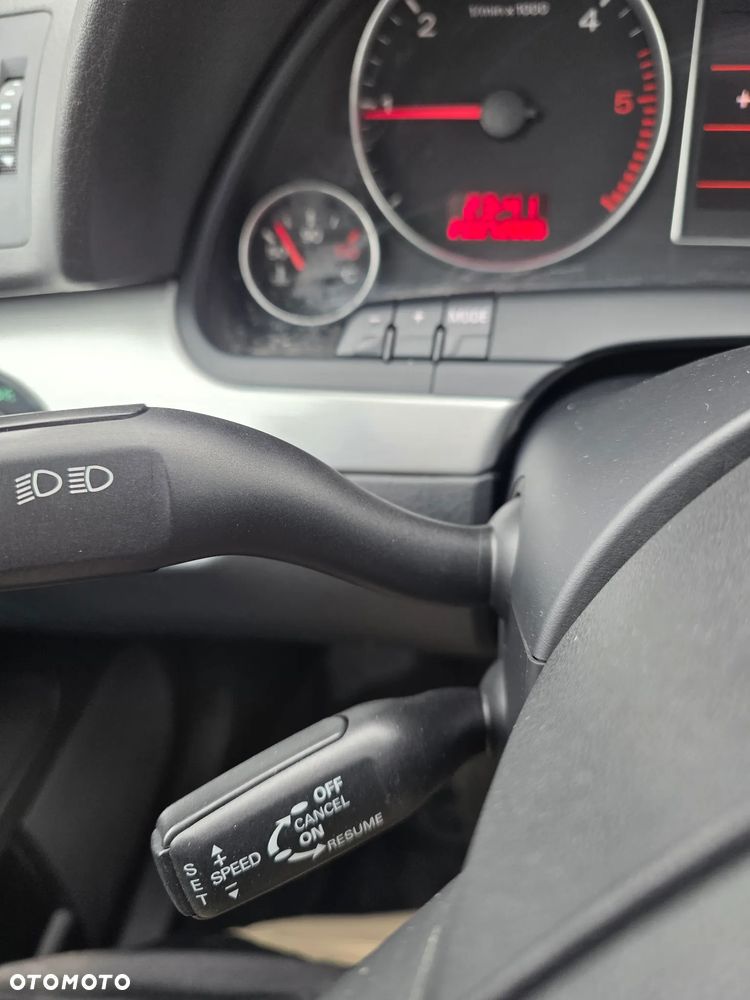 Audi A4 Avant 2.0 TDI DPF - 21